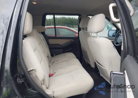 2008 Ford Explorer Xlt z USA, uszkodzony, nr VIN 1FMEU63E58UB17934